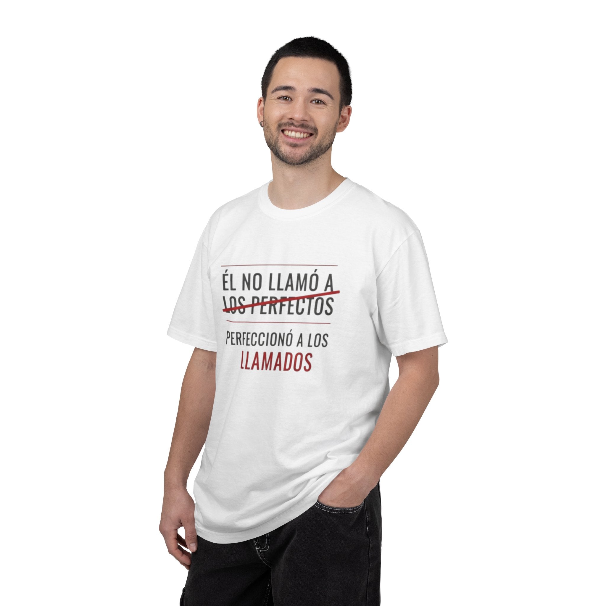 T‑Shirt — «Él no llamó a los perfectos, perfeccionó a los llamados» Spanish Inspirational Tee
